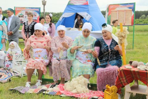 Традиционный татарский национальный праздник «Сабантуй»