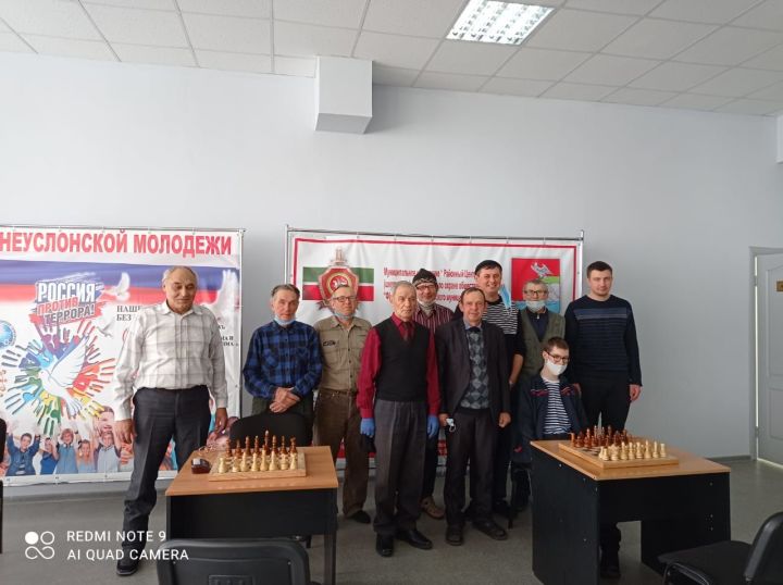 Буинец первый на первенстве Верхнеуслонского района по шахматам (+фото)