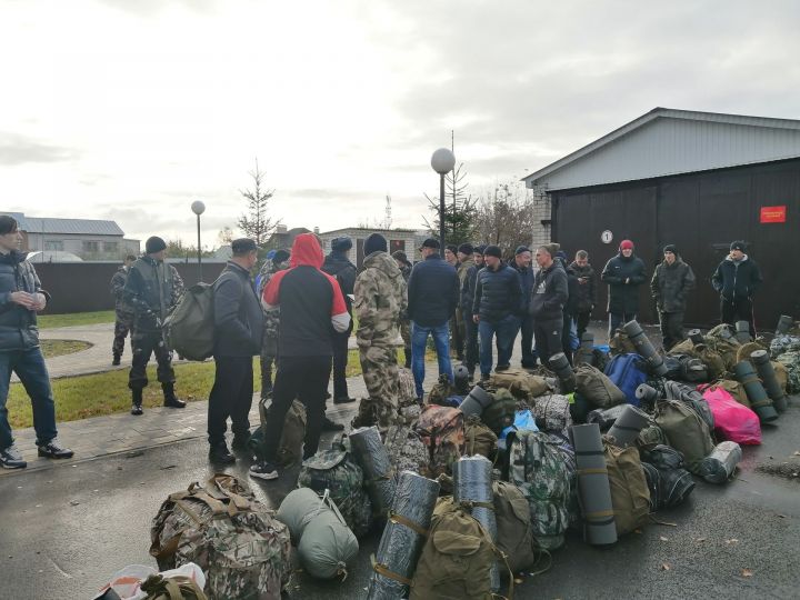 Мы приедем с Победой! С таким боевым настроем отправились мужчины из Буинска на военную операцию (видео, фото)