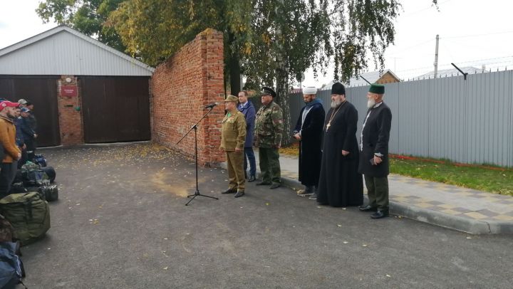 Сегодня из военного комиссариата Буинского и Дрожжановского районов состоялся очередная третья отправка мобилизованных (фото, видео)