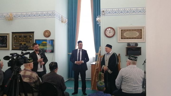 В деревне Новые Тинчали Буинского района идет открытие мечети Рауф после капитального ремонта (фоторепортаж, видео)