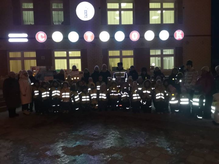 В детском саду  «Светофорик» Буинска, была организована акция «Стань заметней»