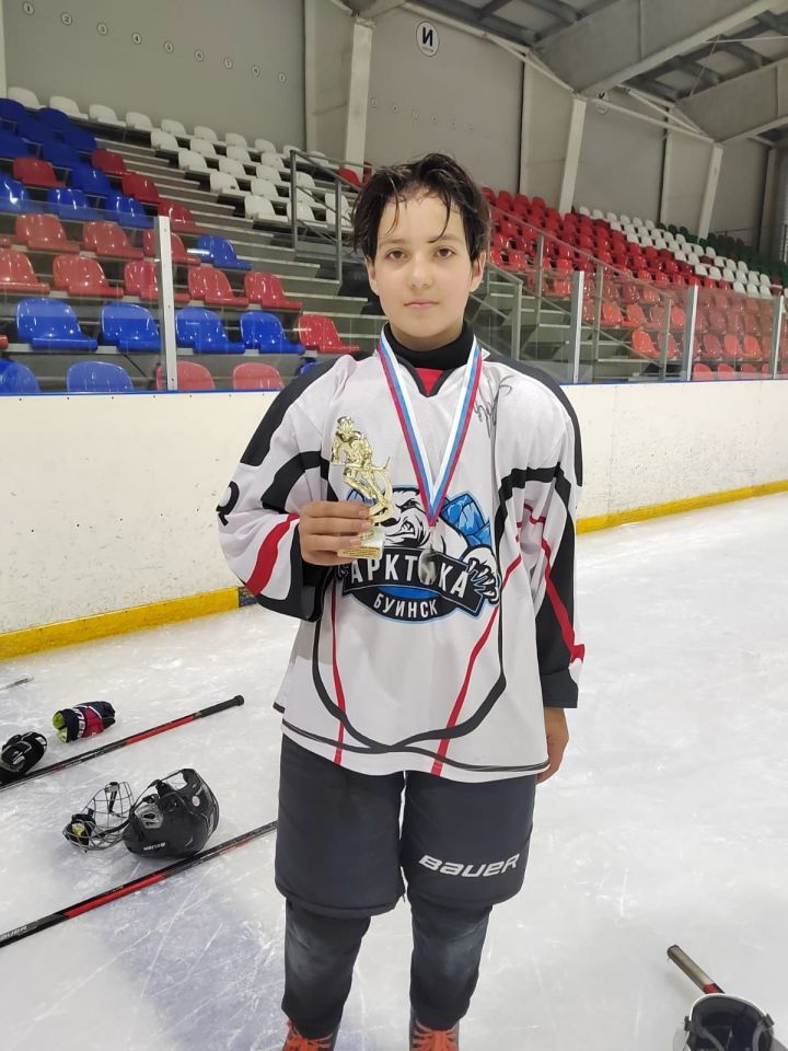 ХК «Арктика»  заняла 2 место в турнире по хоккею