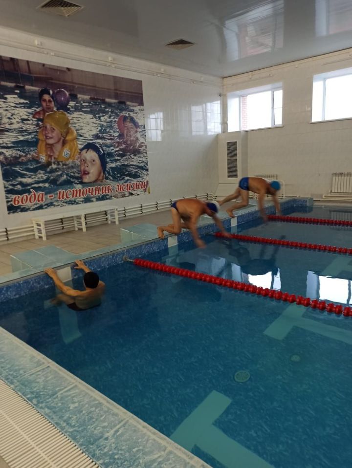 В Буинске  состоялись соревнования по плаванию среди пенсионеров «Третий возраст»