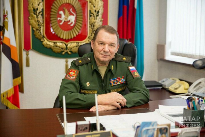 Военный комиссар Татарстана поздравил военнослужащих и ветеранов с Днем спецназа