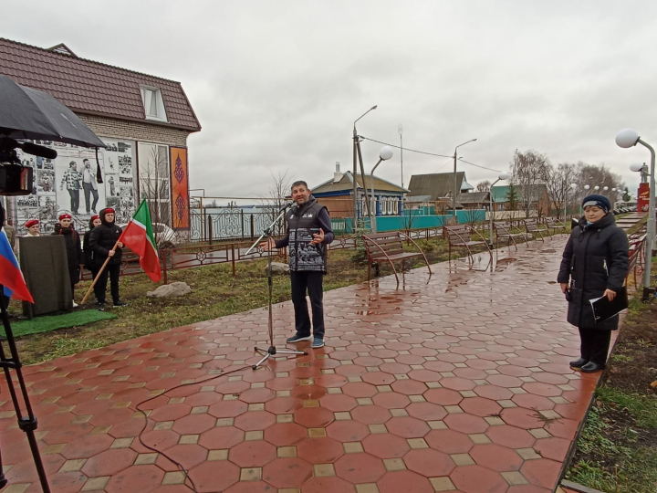 Память погибшего участника СВО увековечили в родной деревне