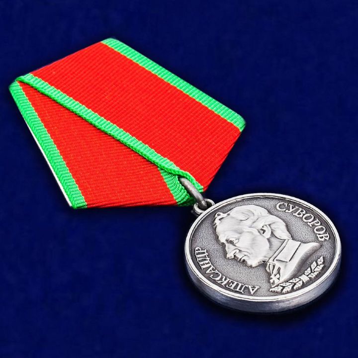 Медалью Суворова награжден Алмаз Багаутдинов