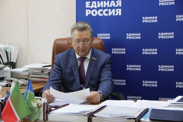 Депутат Госсовета РТ посетил  Буинский дом-интернат для престарелых и инвалидов
