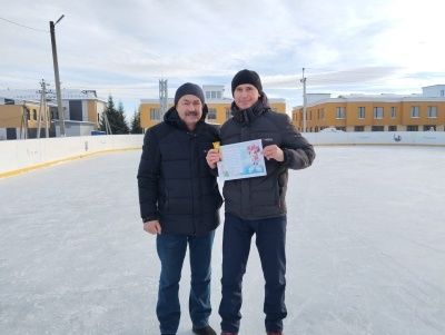 В Буинске состоялось открытие уличного катка