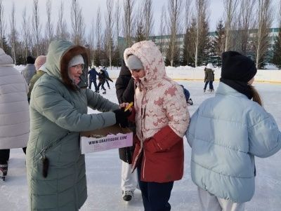 В Буинске состоялось открытие уличного катка