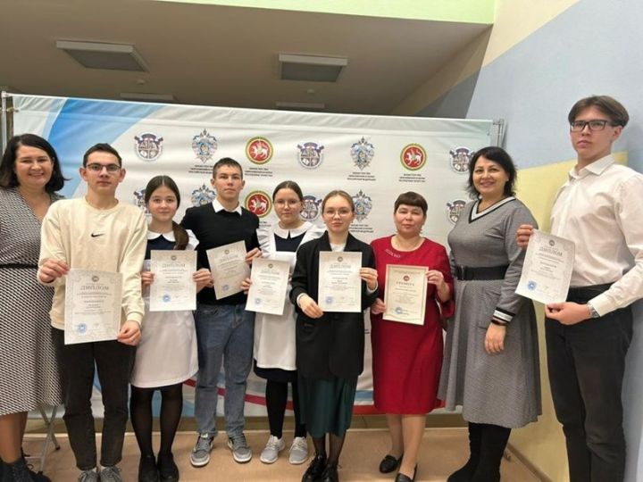Учащиеся Буинского района заняли призовые места в республиканской олимпиаде школьников по родному (чувашскому) языку