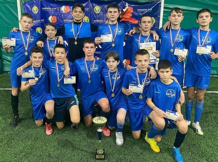 Буинские футболисты — обладатели кубка турнира «Simbirsk CUP»