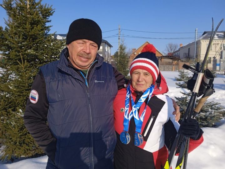 Было бы два серебра. В первенстве ПФО по лыжным гонкам Татьяна Иванова из Буинска проиграла сопернице две доли секунды