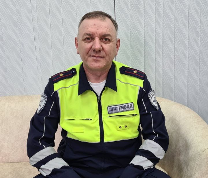 Ремис Ганиев: “В этом году в Буинске установят более 140 дорожных знаков”