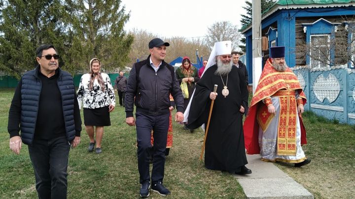 В Буинск приехал Митрополит Кирилл (+фото, видео)