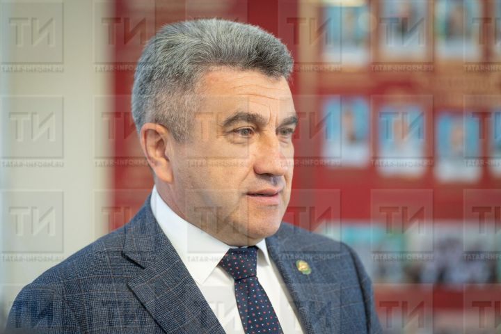 Буинский в числе районов с низкими баллами за предметы по выбору на ЕГЭ у «медалистов»