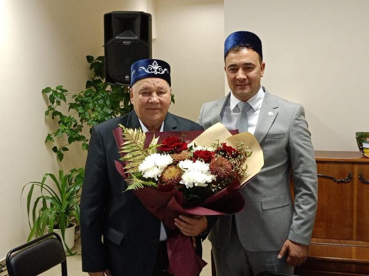 Юбиляр Мансур Тухватуллов награжден медалью «За доблестный труд»