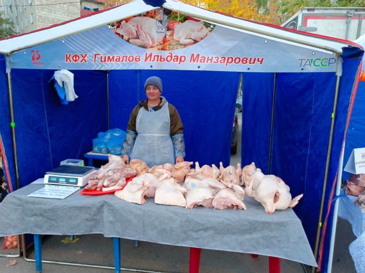 Буинцы на сельхоз ярмарках в Казани реализуют  50 тонн местной продукции