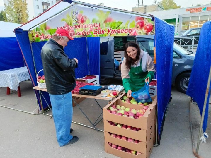 Буинцы на сельхоз ярмарках в Казани реализуют  50 тонн местной продукции