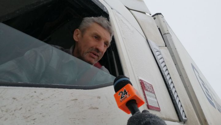 Прилегающая по территории Буинского района федеральная трасса  для большегрузов пока закрыта  (фото, видео)