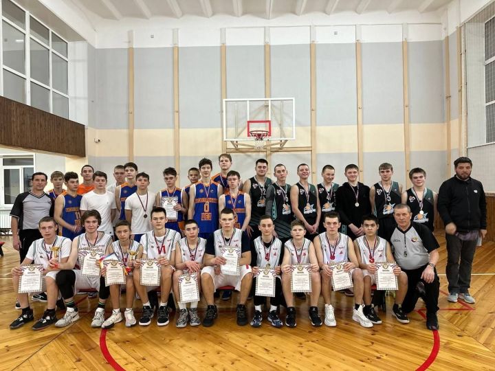 В Буинске прошел баскетбольный матч, посвященный памяти погибшего участника СВО