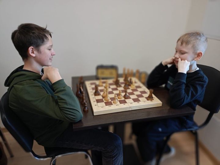 В Буинске проходит шахматный турнир