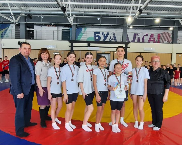 Юные гимнасты Буинска продемонстрировали свое мастерство