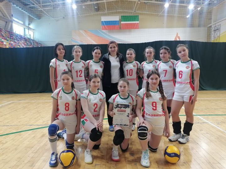 Женская волейбольная команда СШ «Юность»  Буинска сыграет в финале Школьной волейбольной лиги