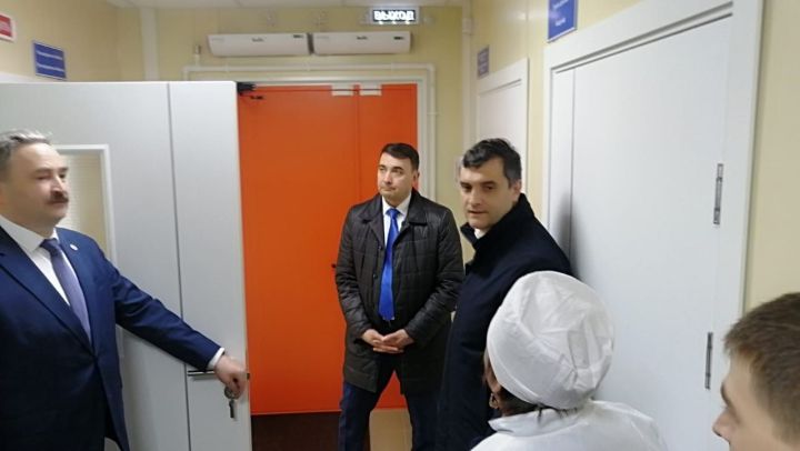 Министр здравоохранения РТ посетил детский санаторий в Черки-Кильдуразах и новый ФАП