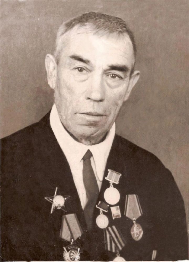 #МойГеройМояСемья: Бурмистров Петр Александрович