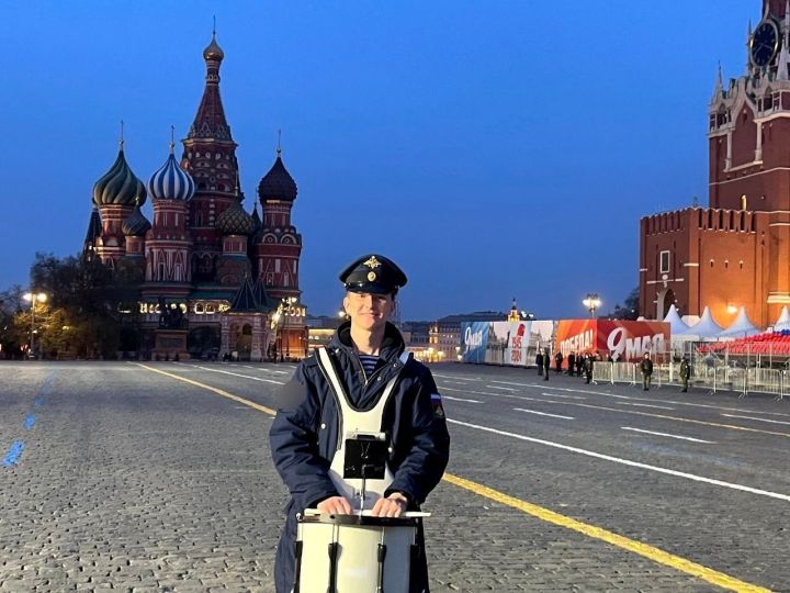 Выпускник школы №1 города Буинска стал участником Парада Победы в Москве