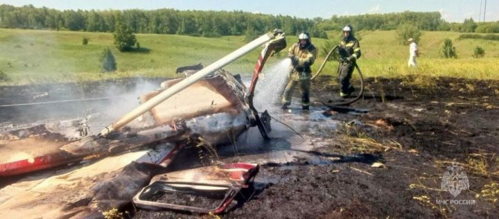 В Татарстане в потерпевшем крушение самолете находилась целая семья: погибли мать с ребенком