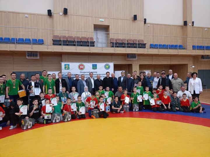 Турнир по корэш завершился победой Буинской команды (фото)