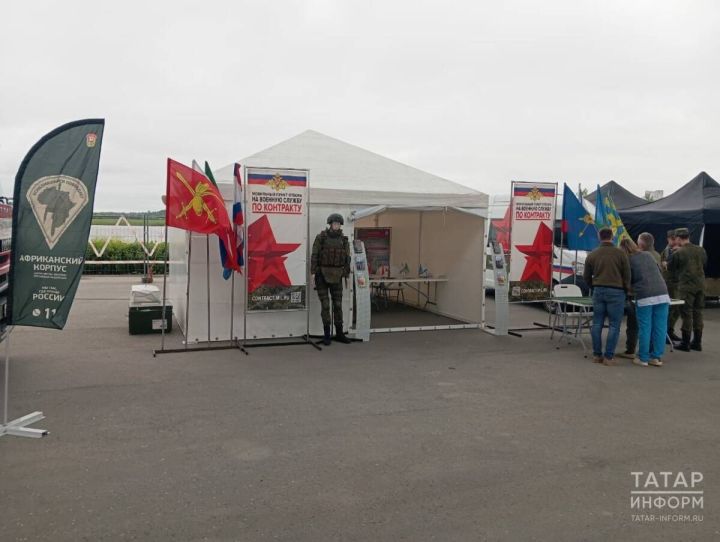 «Открытая кампания, открытое общение»: в Казани открылась «Точка выбора»