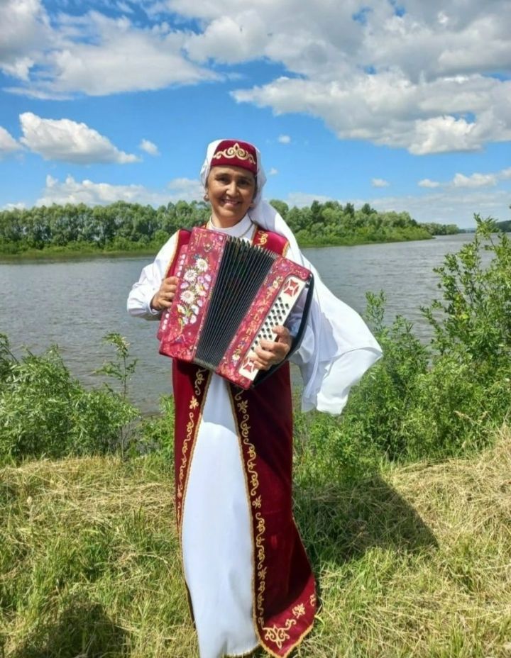 “Күңелем һәм тәрбиям шундый”