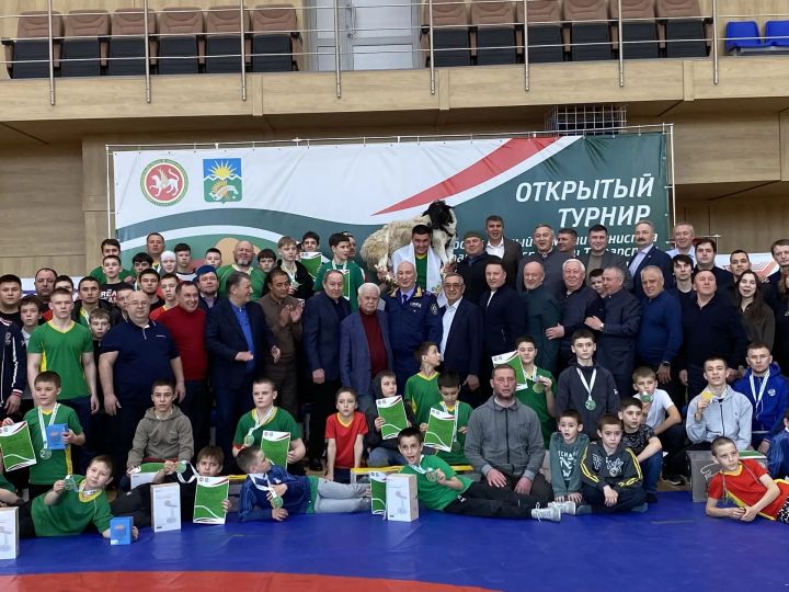 Команда Буинска показала себя сильнейшей в соревнованиях, посвященных памяти министра здравоохранения РТ Марата Садыкова