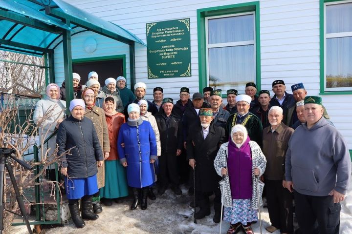 В Буинском мухтасибате увековечили память Фахрутдина ишана