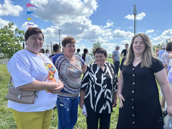 Бүген Буа районы Камброд авылында Авыл көне узды