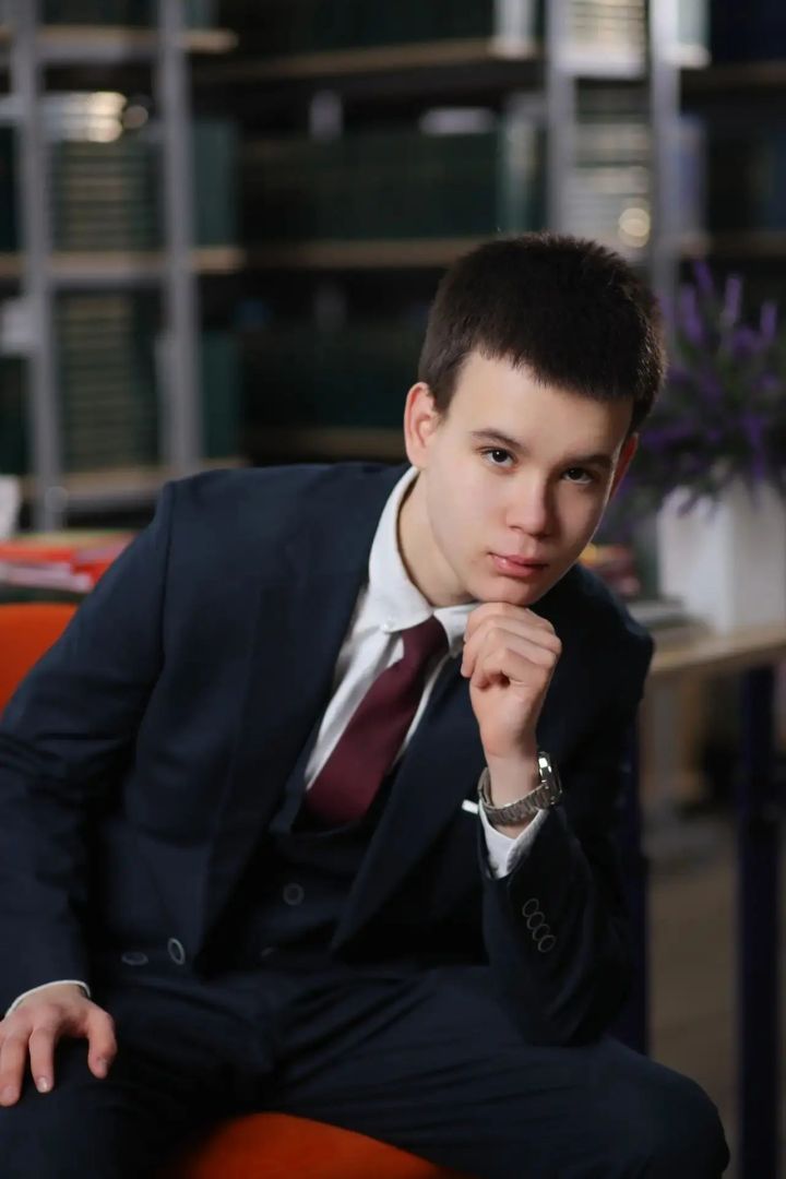 Буада БДИда химия һәм рус әдәбияты фәннәреннән югары бал җыючылар билгеле