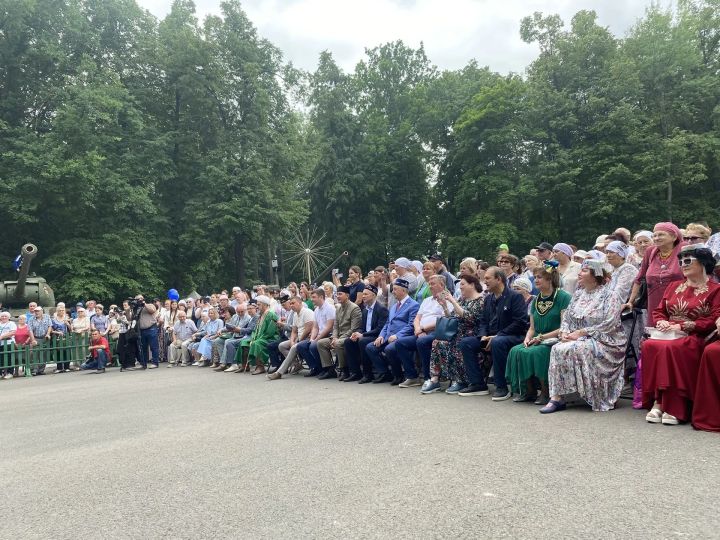 Бүген Буа делегациясе Ульяновскида узган федераль Сабан туенда катнашты.