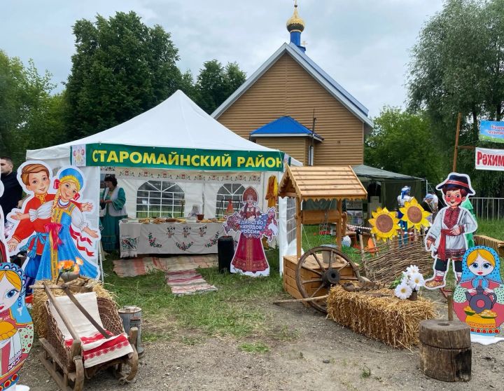 Бүген Буа делегациясе Ульяновскида узган федераль Сабан туенда катнашты.