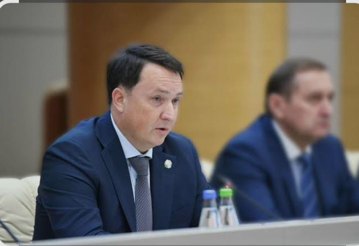 Татарстан Республикасы төзелеш, архитектура һәм торак-коммуналь хуҗалык министры Марат Айзатуллин республиканы үстерүгә керткән өлеше өчен «Дуслык» ордены белән бүләкләнде