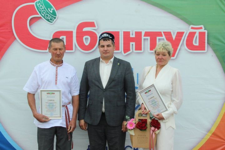 Вот они,передовики труда, награжденные на Сабантуе в Буинске (фоторепораж)